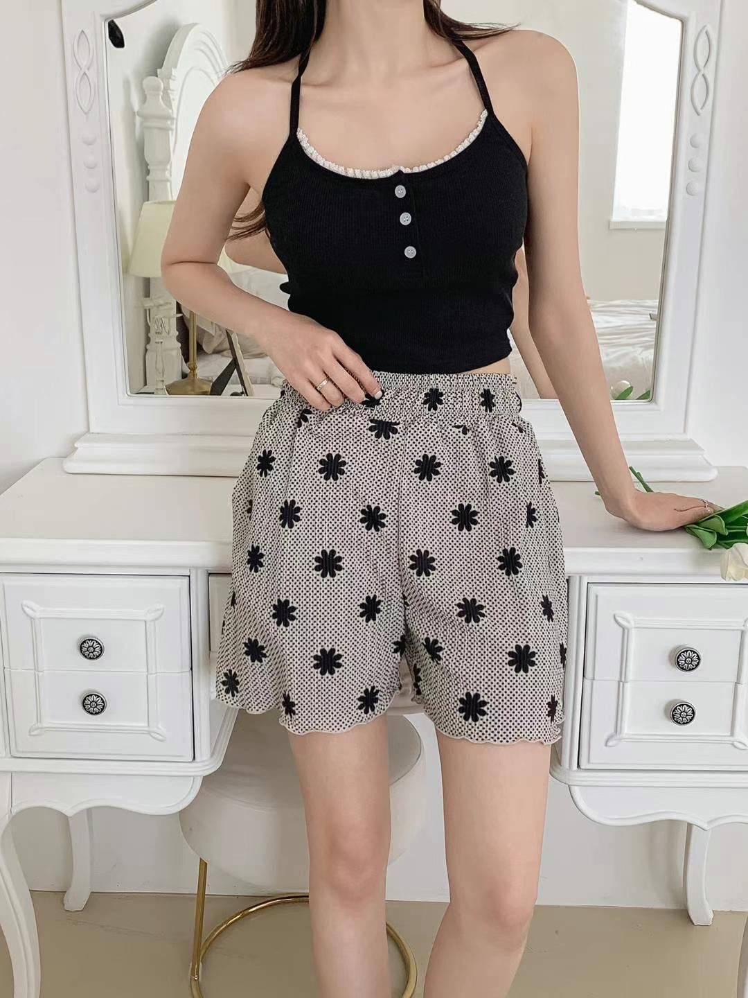 Summer Must-Have: Versatile Shorts 夏日必備百搭短褲