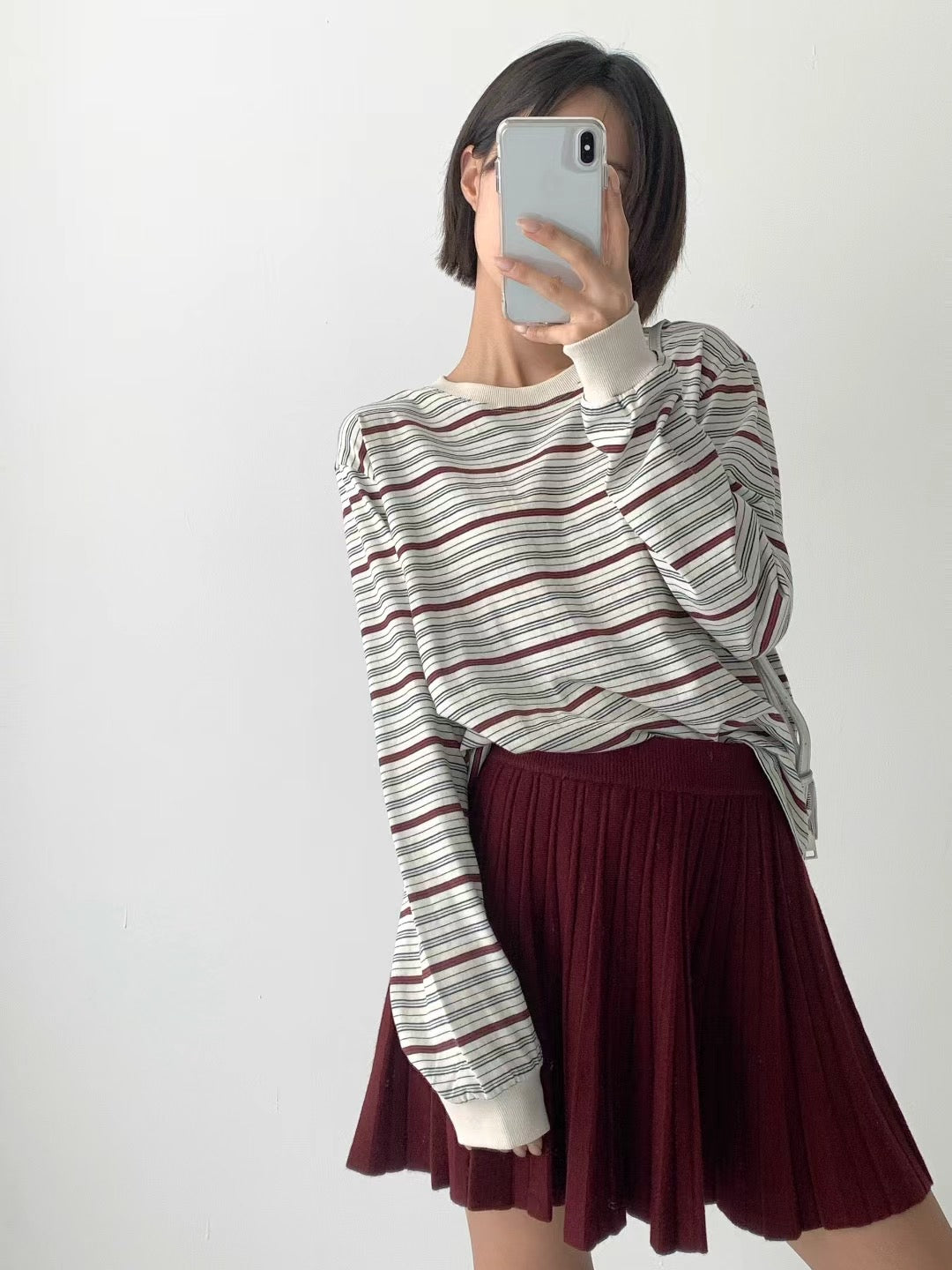 A Cozy Staple for Everyday Wear 寬鬆條紋長袖T恤