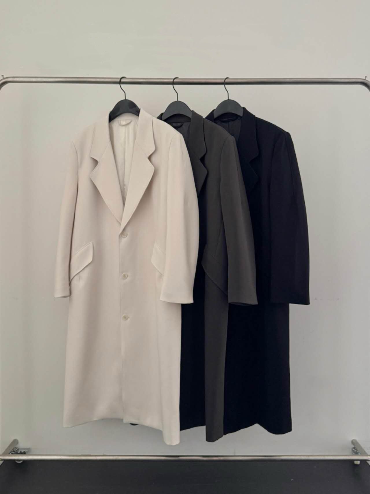 ✨【Minimal Chic Long Coat · 極簡長版外套】✨