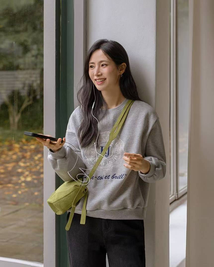 👕【KJ Logo French Sweatshirt · 法文字母薄絨衛衣】👕