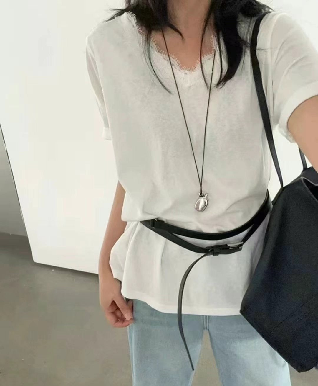 Soft Lace Tee – Effortless Everyday Style˗ˏˋ 日常百搭 ✨帶蕾絲領口設計Tee ˎˊ˗