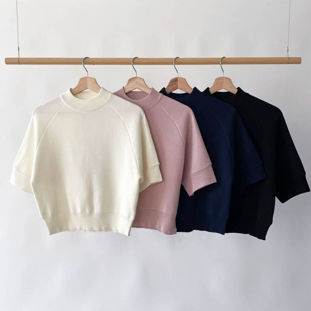 Chic Soft Cropped Tee 柔感時尚短版上衣