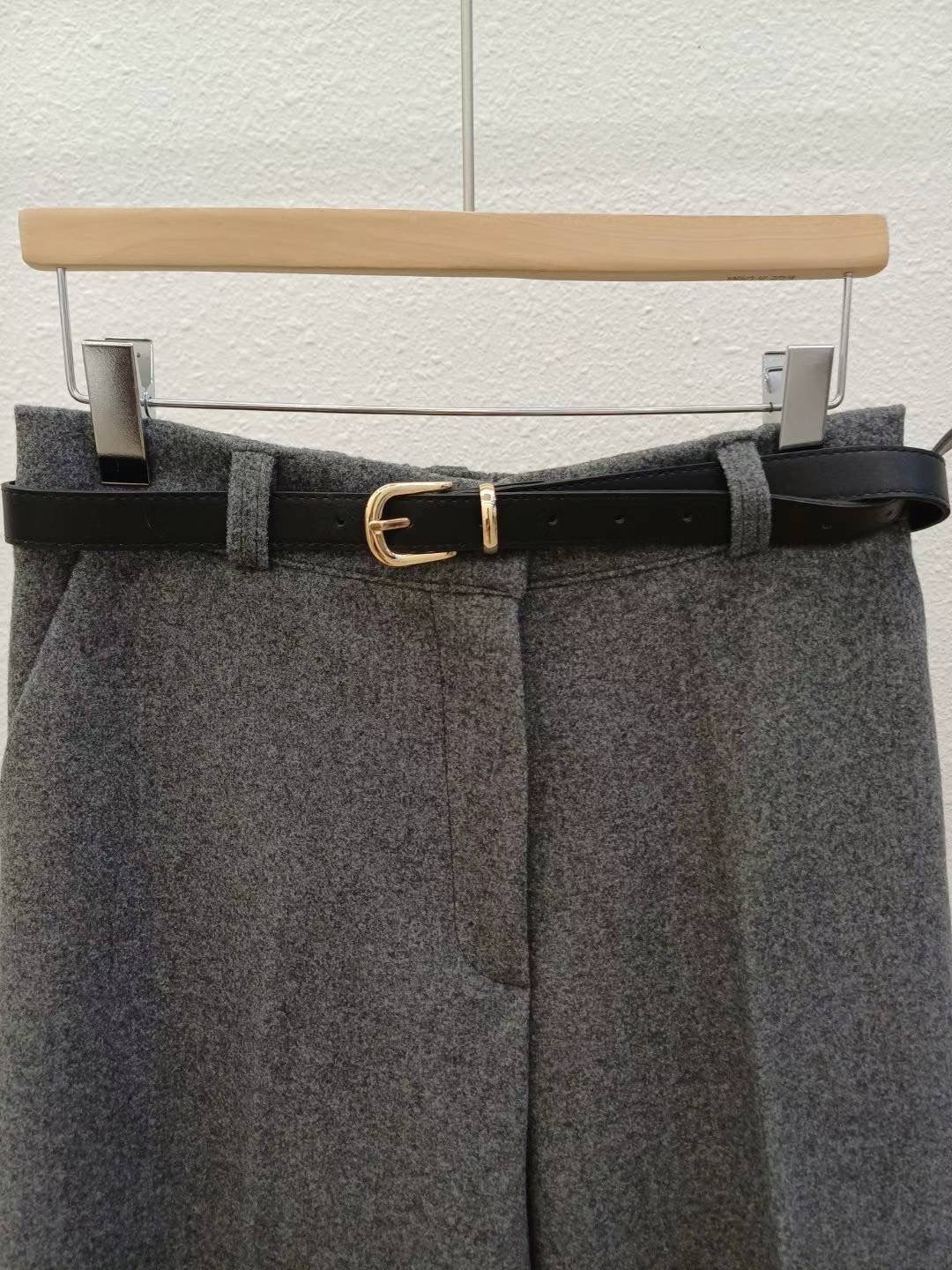 **•̩̩͙✩•̩̩͙*˚Dec 5 Facebook Live ˚*•̩̩͙✩•̩̩͙*˚* Wool Pants