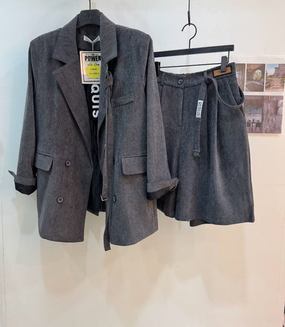 Corduroy Suit Set · 灰調燈芯絨西裝套裝
