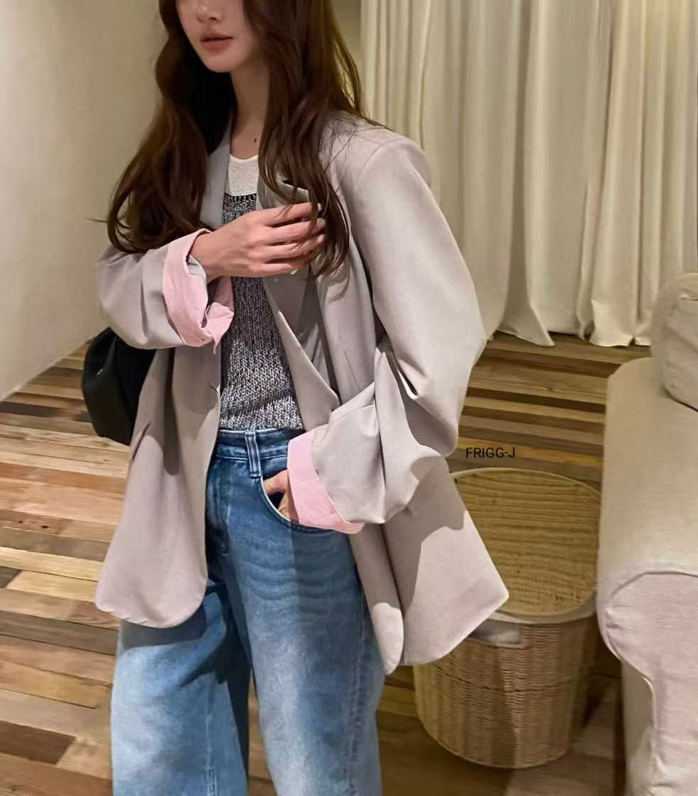 Contrast-Cuff Relaxed Tailored Blazer