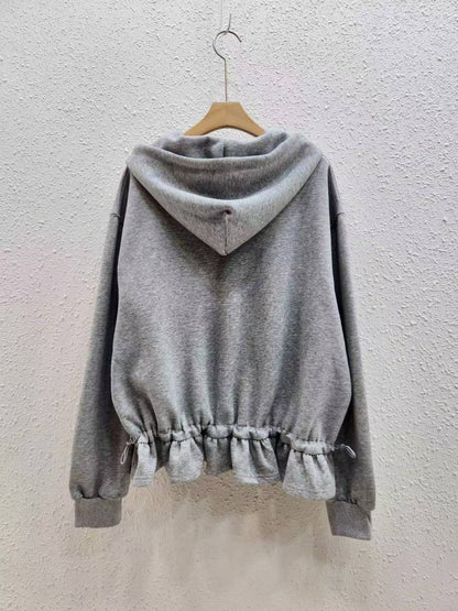 SEVETEEN 字母荷葉邊連帽外套 🧥✨