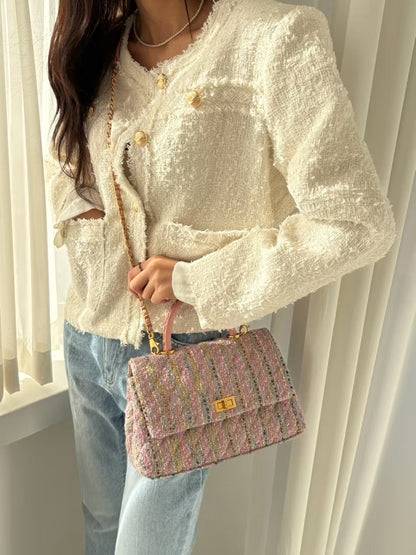 ⁺ ⁺ ⁺ ˖◛⁺⑅2025 SS Collection♡⑅⁺◛˖ ˚ ༘♡ 
Sincere’s choice 💫

Tweed handbag

靚款😍手拎/斜揹兩用

💕pre-order only