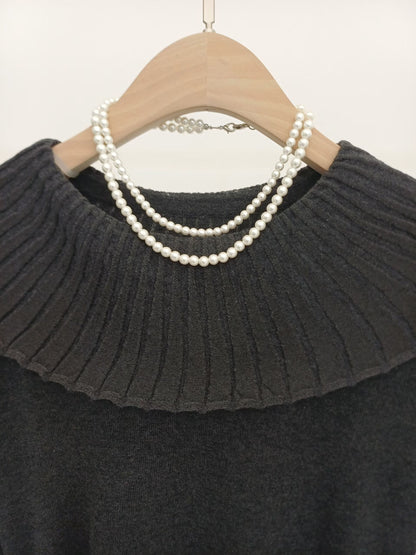 Pleated Collar Knit Top