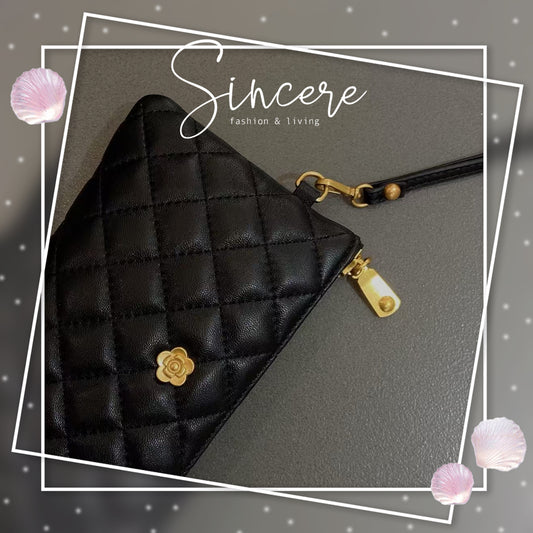 °❀⋆.ೃ࿔*:･𝒦𝑜𝓇𝑒𝒶 𝒶𝒸𝒸𝑒𝓈𝓈𝑜𝓇𝒾𝑒𝓈 𝒸𝑜𝓁𝓁𝑒𝒸𝓉𝒾𝑜𝓃⍣ ೋ

✧˚. 🎀 真羊皮手提包🧷✧˚.ᵎᵎ
𝓡𝓮𝓪𝓵 𝓵𝓮𝓪𝓽𝓱𝓮𝓻 𝓬𝓵𝓾𝓽𝓬𝓱

放到好多野，落街都好方便呀😊