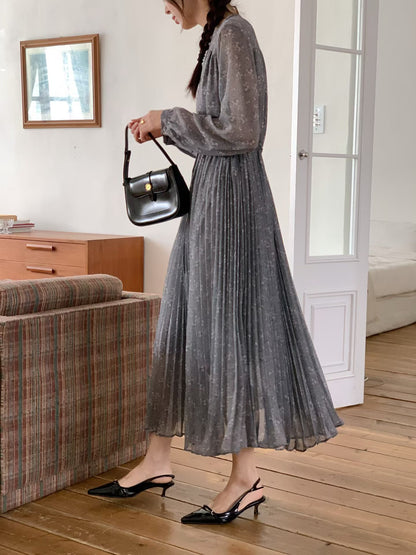 ✨【Floral Pleated Long Dress · 碎花雪紡百摺長裙】✨