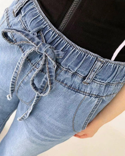 直身闊腳薄滑牛仔褲😍 
Loose straight denim