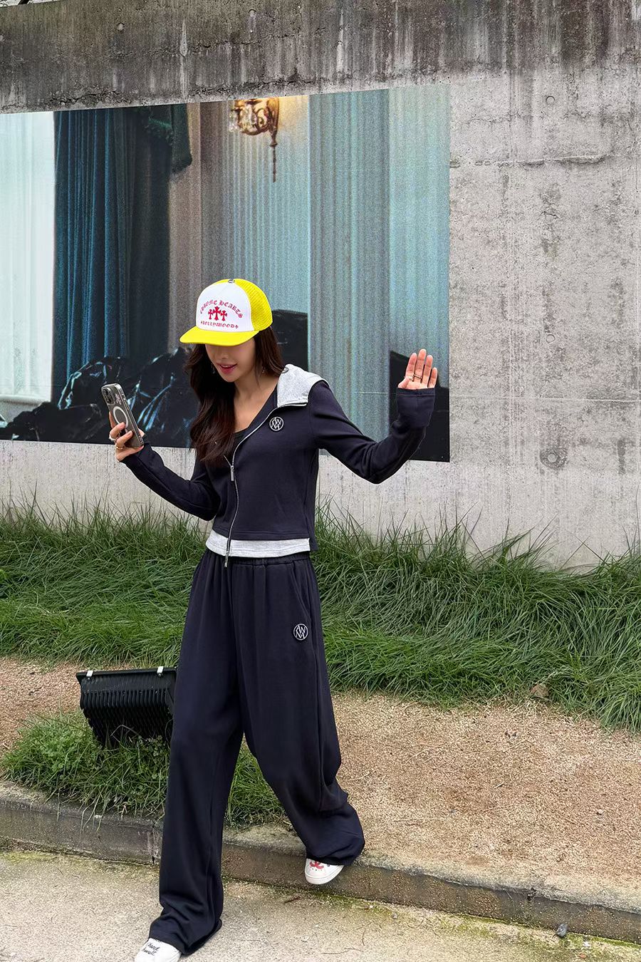 ✨【Contrast Hoodie Set · 修身運動休閒套裝】✨

🔥 東大門潮款 · Anna 系列