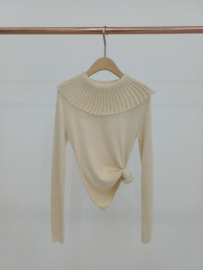 Pleated Collar Knit Top
