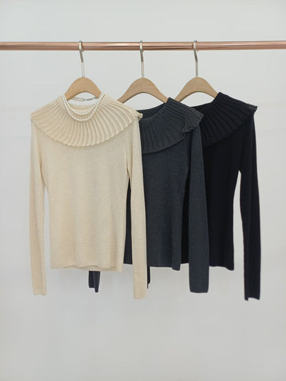 Pleated Collar Knit Top
