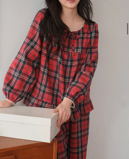 J'eu Lees Classic Tartan Fleece Lounge Set