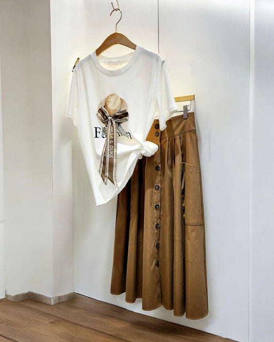 ✨ 優雅絲帶帽子 Tee｜Ribbon Hat Tee
(Skirt not included)