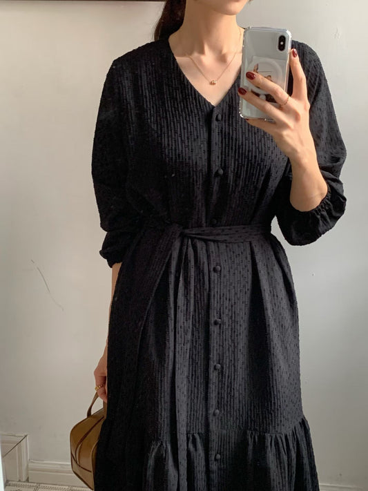 💫【Soft Texture Button Midi Dress · 柔感壓紋鈕扣中長裙】💫