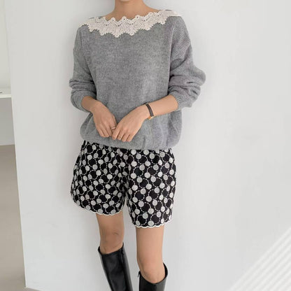 ✨【Lace Accent Knit Top · 蕾絲領針織上衣】✨