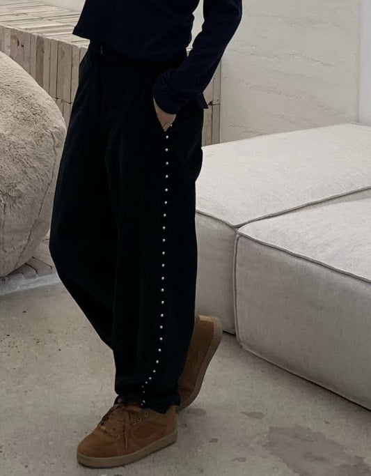 ✨【Stud Line Wide Pants · 窩釘裝飾闊腳褲】✨