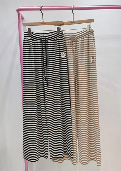 【Stripe Knit Zip Pullover & Pants Set · 韓系條紋拉鍊上衣套裝】✨

🔥 東大門潮款 · Anna 系列