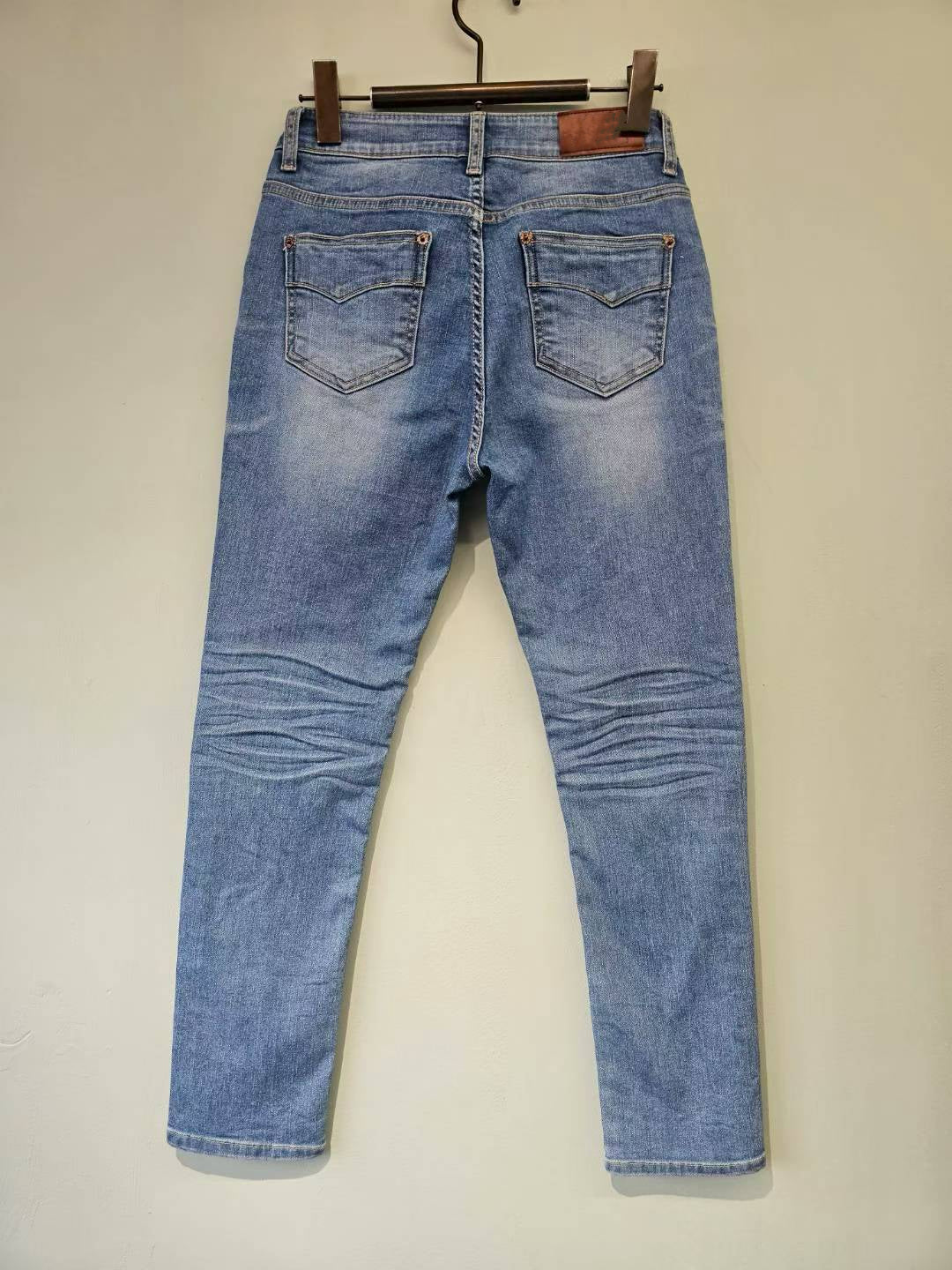 👖Lace Trim 9/10 Half Skinny Denim